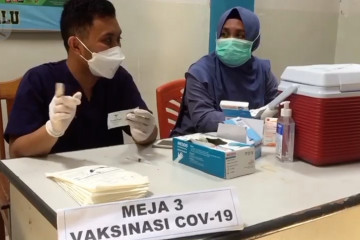 Narapidana Rutan Palu ikuti vaksinasi tahap dua