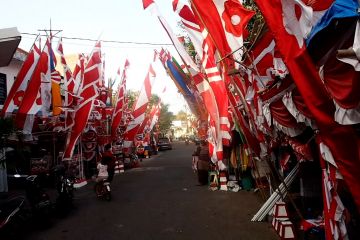 Mendulang rupiah dari sang Merah Putih