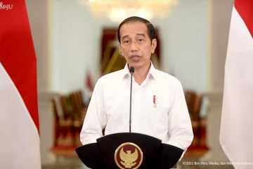 Pemerintah turunkan level PPKM Jabodetabek ke level tiga