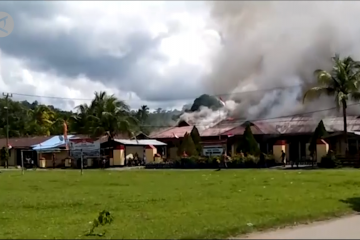 Mapolsek Nimboran dibakar, Kapolda Papua upayakan mediasi budaya