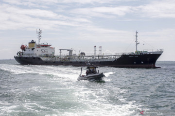 TNI AL tangkap kapal tanker berbendera Panama di Batam