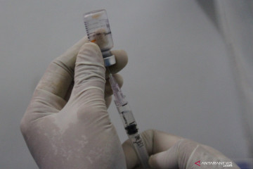 Pemkot Batu targetkan vaksinasi warga rampung akhir 2021