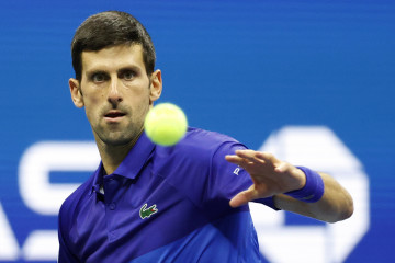 Djokovic melaju ke babak ketiga US Open untuk bertemu Nishikori