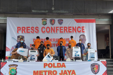 Polda Metro buka hotline lapor penyalahgunaan sertifikat vaksin