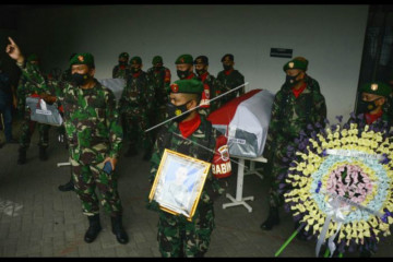 Jenazah anggota TNI korban penyerangan di Papua Barat