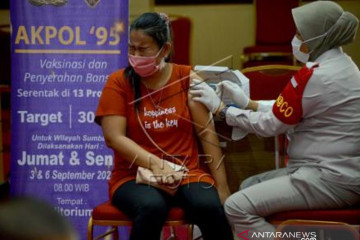 Vaksin Serentak Kampus Universitas Negeri Padang