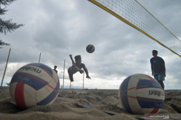 Bola voli pantai Indonesia bawa pulang emas dan perak SEA Games 2021