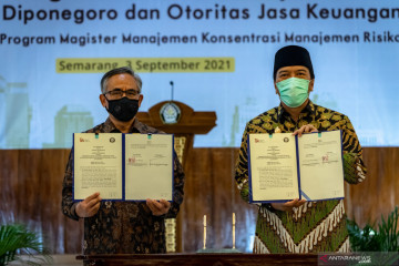 Peluncuran program Magister kerjasama Undip dan OJK