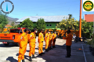 Tim Rescue Basarnas Maumere bantu cari korban bencana Ngada