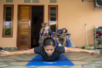 Latihan Mandiri Atlet Atletik Sumatera Selatan