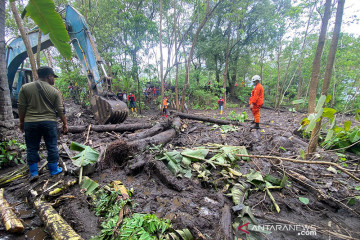 Tim Sar Gabungan akan lanjutkan pencarian korban banjir Ngada