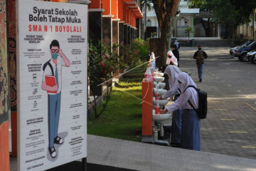 Pembelajaran tatap muka terbatas siswa SMA