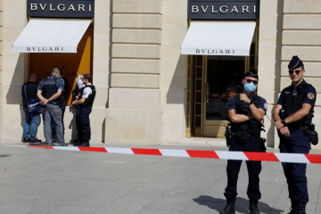 Perampok curi perhiasan 10 juta euro dari Bulgari Paris