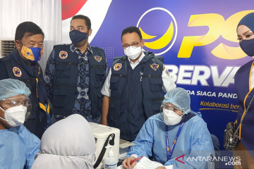 Anies berharap vaksinasi 2,7 juta warga DKI segera tuntas
