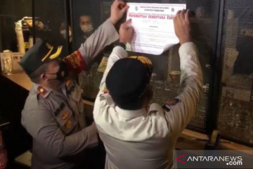 Dua tempat hiburan di Cilandak ditindak petugas karena langgar PPKM