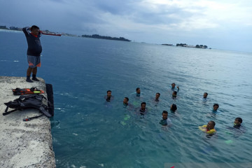 13 pemuda Kepulauan Seribu ikut sertifikasi selam penyelamatan