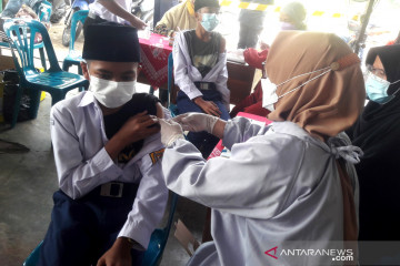 BIN vaksinasi 1.500 pelajar-santri Ponpes Baitussalam Prambanan
