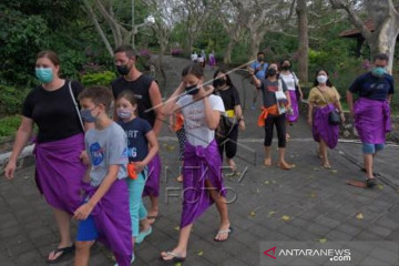 Uji Coba Pembukaan Objek Wisata Uluwatu Bali