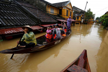 Vietnam peringatkan risiko banjir, longsor akibat badai Conson