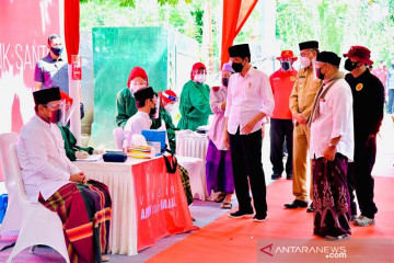 Presiden: Vaksinasi pondok pesantren bagian melindungi santri