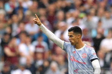 Ronaldo cetak gol lagi, Man United menang dramatis atas West Ham