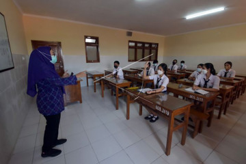 Sekolah dengan tatap muka mulai digelar di Denpasar