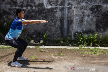 Latihan fisik atlet menembak Jawa Barat