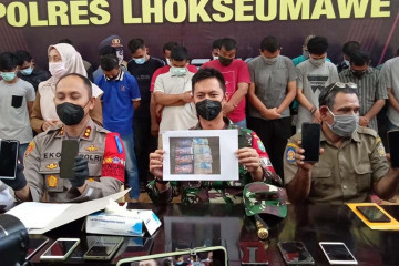 Polres Langsa menangkap delapan agen judi daring