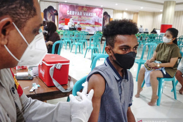 Vaccination coverage in Papua PON areas surpasses 60 percent
