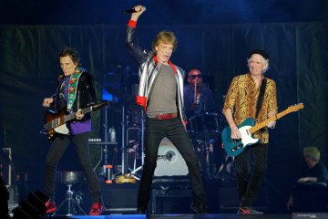 Rolling Stones mulai tur keliling AS sebulan setelah kematian Charlie Watts