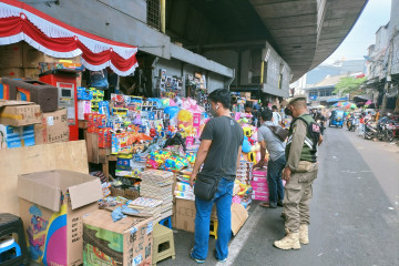 19 PKL di Pasar Pagi disanksi karena tak pakai masker