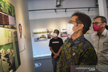 Menteri Kesehatan buka pameran foto Pandemonium