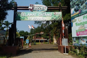 Berwisata di Jbound Bogor