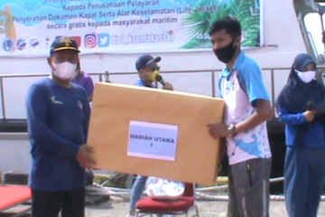 Kesyahbandaran Makassar bagikan dokumen kapal