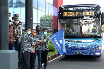 TransJakarta luncurkan bus listrik untuk diuji coba