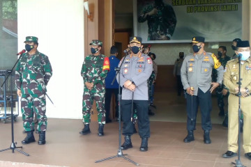 Panglima TNI dan Kapolri tinjau vaksinasi merdeka di Jambi