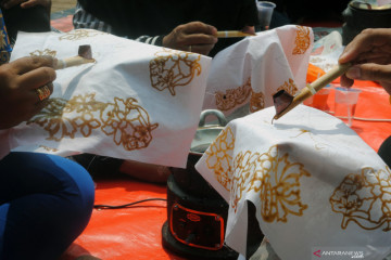 Sandiaga: Hari Batik tumbuhkan kecintaan dan rasa bangga pada budaya