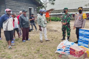 Cegah meluasnya konflik di Dekai, TNI-Polri temui tokoh masyarakat