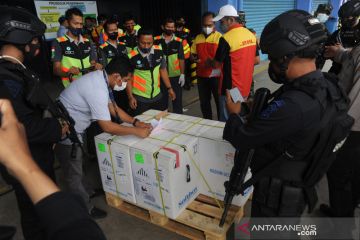 Kedatangan Vaksin Pfizer ke Sumsel