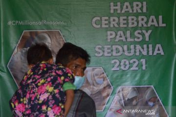 Peringatan hari Cerebral Palsy dengan prokes COVID-19