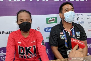 Pelatih: kesalahan kecil buat basket putri Jakarta kalah di semifinal