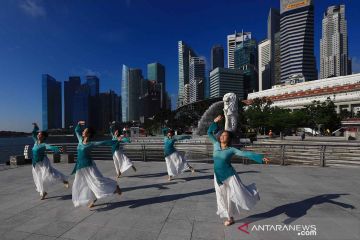 Singapura perlonggar pembatasan ketat COVID-19