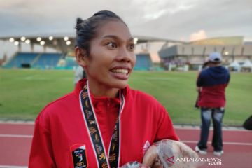 Odekta Elvina dulang emas ketiga PON Papua lewat nomor marathon putri