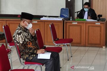 Jaksa KPK tuntut Juarsah pidana penjara lima tahun
