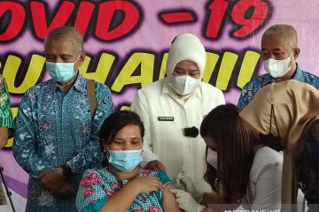 Capaian vaksinasi COVID-19 di Batam sudah 83 persen