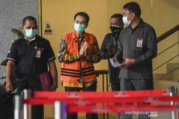 Pemeriksaan perdana Mantan Wakil Ketua DPR Azis Syamsuddin