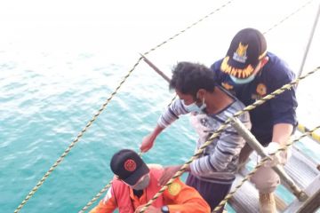 Tiga nelayan Sibolga tenggelam di perairan Agam ketemu selamat