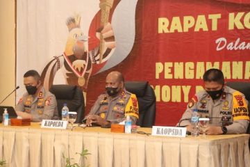 Kapolda Papua pimpin rapat koordinasi pengamanan penutupan PON XX