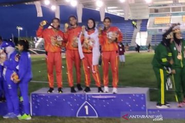 Jateng pecahkan rekor saat juarai 4x400 meter estafet putri