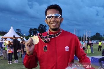 Medali emas lompat tinggi putra direbut atlet DKI Rizky Gushafa